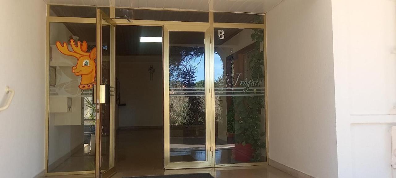 ארגלס-סור-מר T3 Vue Sur Mer, Renove A Neuf, 4 A 6 Pers,65 M2-500 M De La Plage מראה חיצוני תמונה